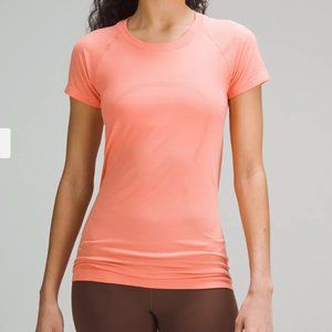 LIKE NEW Lululemon Swiftly Tech Short-Sleeve Shirt, Orange (Size 8)